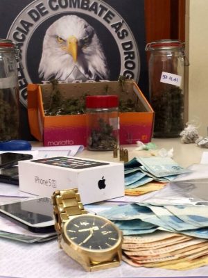 florianopolis_-_operacao_da_policia_civil_prende_41_criminosos_com_atuacao_em_santa_catarina_e_rio_de_janeiro_20180412_1504510944