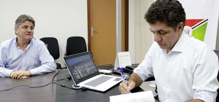 prefeitura-de-criciuma-firma-convenio-com-a-aresc-foto-de-jhulian-pereira-3