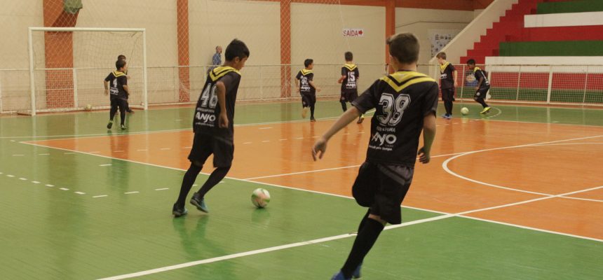 entrega-de-uniformes-anjos-futsal-9