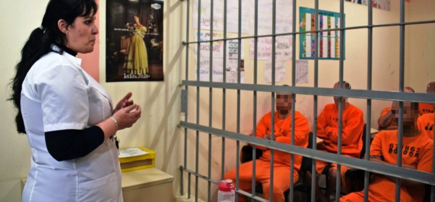 projeto_leva_leitura_a_55_mil_presos_em_santa_catarina_20190920_1564423951-1