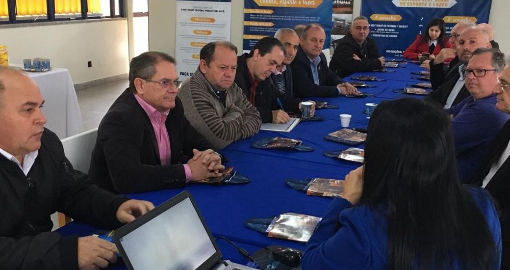 em-agosto-vereadores-estiveram-em-reuniao-no-local