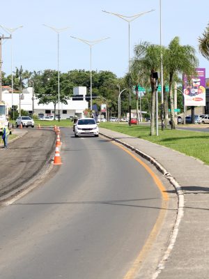 governo-de-criciuma-inicia-revitalizacao-da-avenida-centenario-foto-de-jhulian-pereira-3