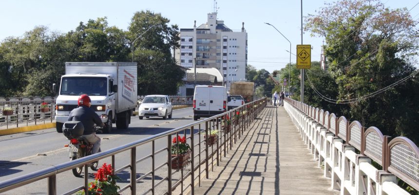 novo-guarda-corpo-ponte-gabriel-arns-17