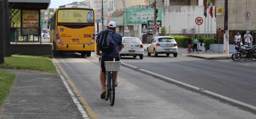 actu-faz-apelo-para-que-populacao-nao-utilize-a-faixa-dos-onibus-3