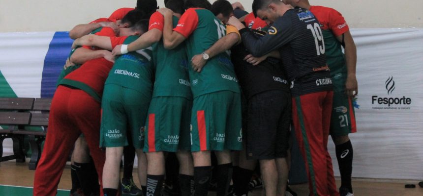 handebol-masculino-de-criciuma-promove-arrecadacao-de-agasalhos