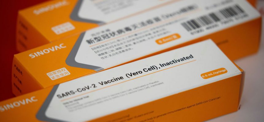 2020-10-06t123727z_1_lynxmpeg9516a_rtroptp_4_saude-coronavirus-chinaoms-vacinas