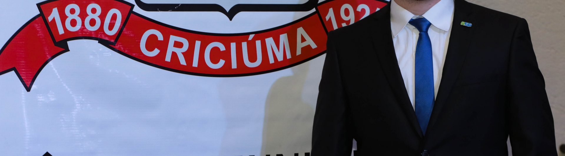 nicola-martins-e-o-lider-do-governo-na-camara