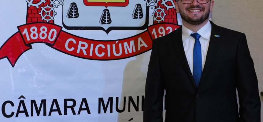 nicola-martins-e-o-lider-do-governo-na-camara