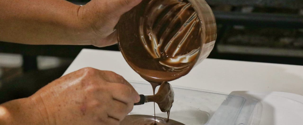 producao-de-ovos-de-pascoa-afave_lucas-sabino-5