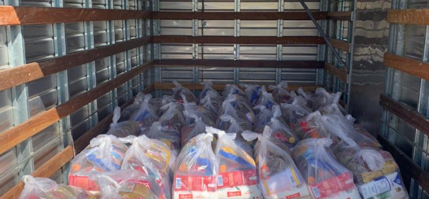 entrega-de-100-cestas-basicas-2