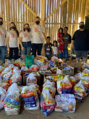 entrega-doacoes-aldeia-4