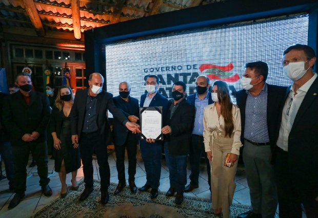 governador_lanca_licitacao_para_a_pavimentacao_da_serra_do_faxinal_20210825_1040689752