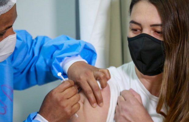 vacinacao_em_sc_estado_aplica_mais_de_um_16_milhao_de_doses_contra_covid-19_em_julho_20210731_1408209990