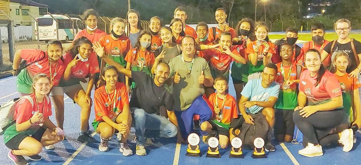 nova-veneza-conquista-11-medalhas-no-estadual_divulgacao