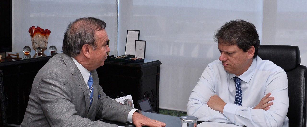 a-470-e-as-rodovias-catarinenses-foram-pauta-de-diversos-encontros-entre-peninha-e-o-ministro-tarcisio