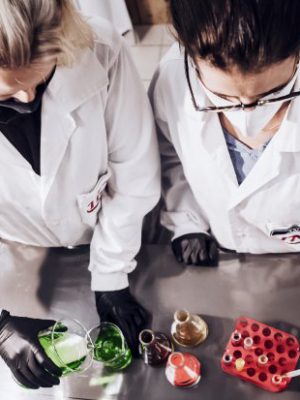 fapesc_apoia_startup_catarinense_no_uso_de_nanoparticulas_de_ouro_em_produto_inovador_na_area_agricola_20220223_1586437765