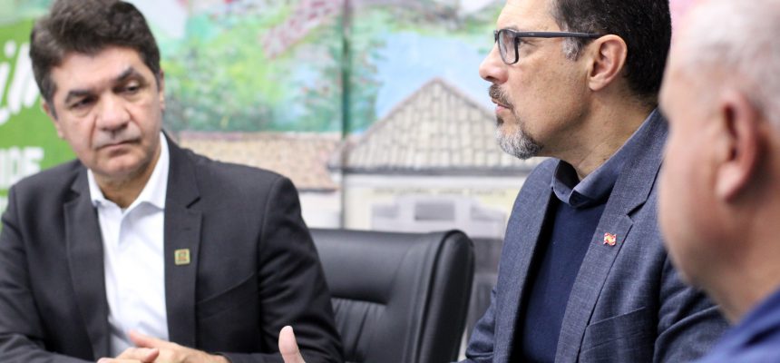 visita-do-secretario-de-estado-da-saude-foto-de-jhulian-pereira-4